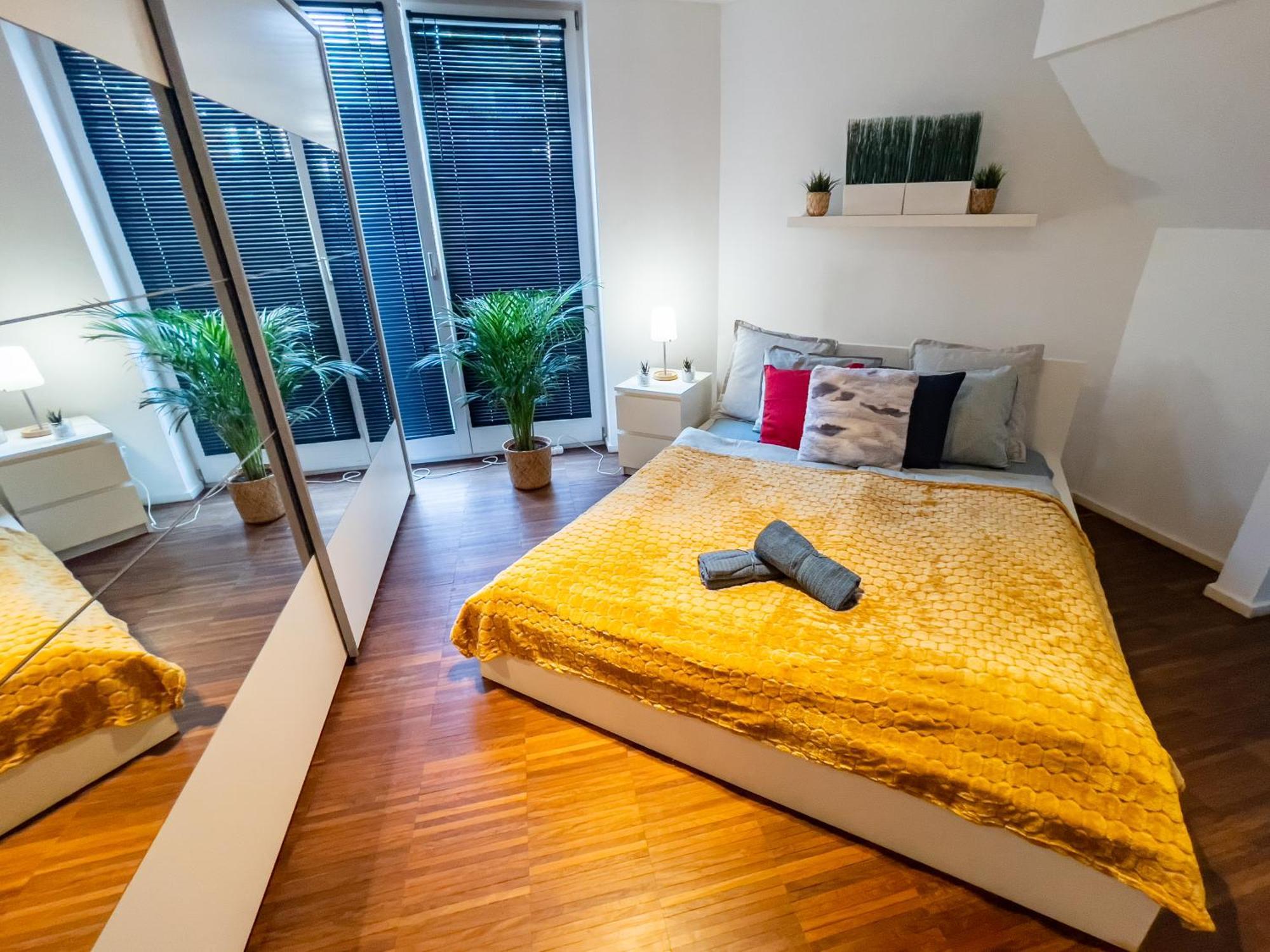 Luxurious Penthouse In The Heart Of Будапеща Екстериор снимка